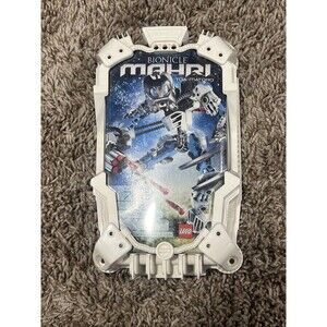 LEGO 8915 Bionicle Mahri Toa Matoro NEW FACTORY SEALED 2007 RETIRED - RARE
